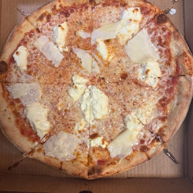 Cheese Lover Pizza 16".