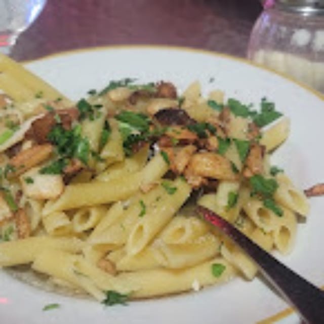 Pasta Side, Garlic & Olive Oil - Appetizers.